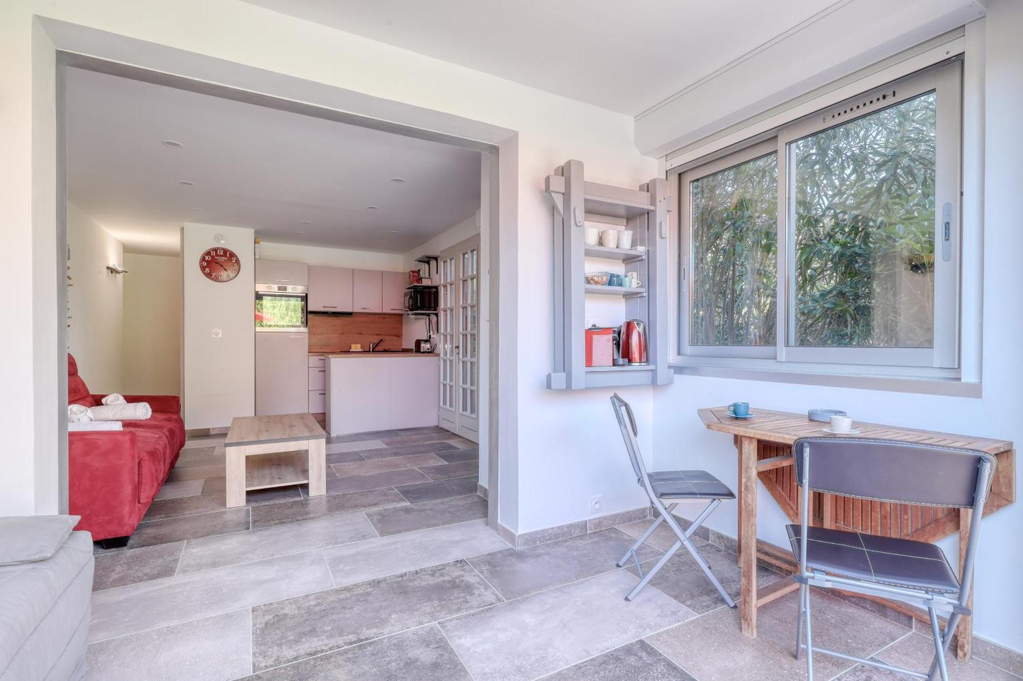Magnificent Newly Renovated Close To Beach & Swimming Pool Le Lavandou Kültér fotó