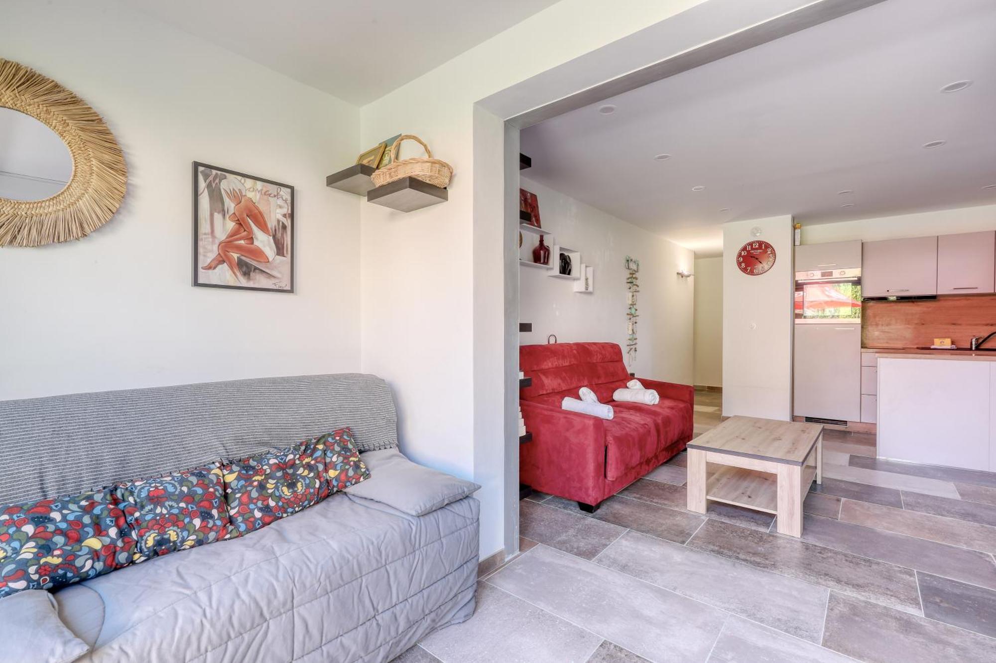 Magnificent Newly Renovated Close To Beach & Swimming Pool Le Lavandou Kültér fotó