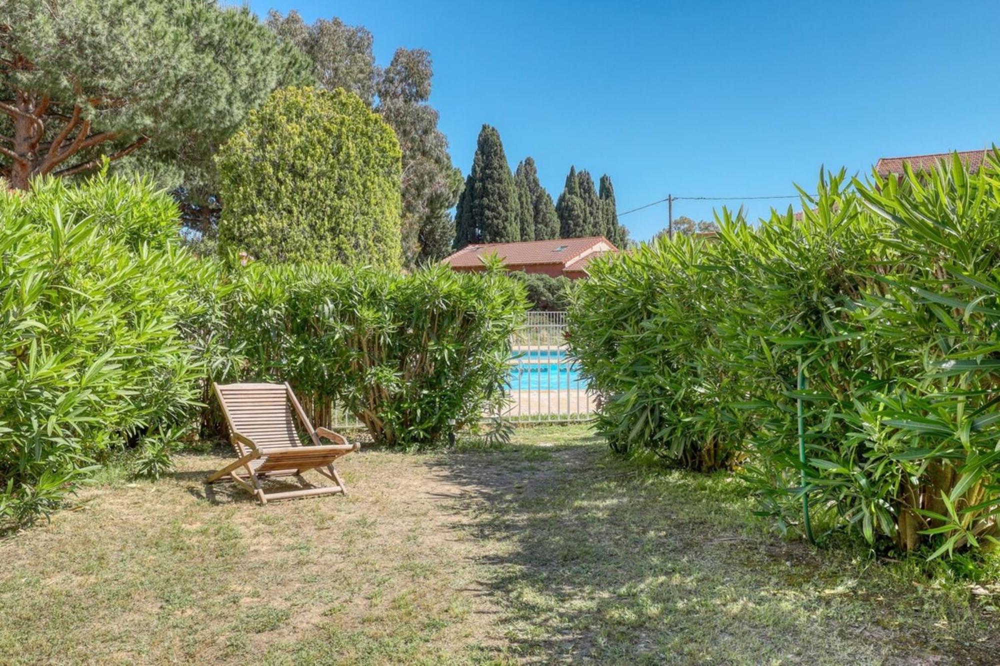 Magnificent Newly Renovated Close To Beach & Swimming Pool Le Lavandou Kültér fotó
